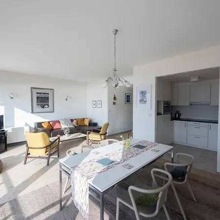 Seaview On The - Free Parking Apartment