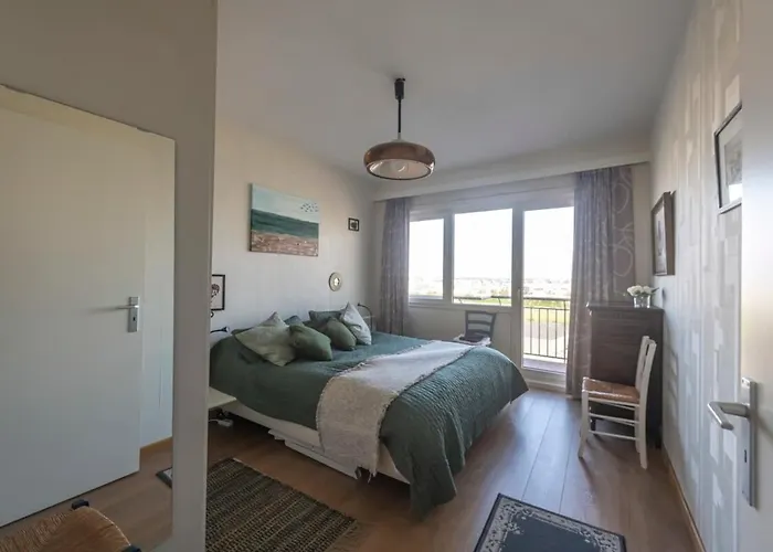 Апартаменти Seaview On The - Free Parking Остенде